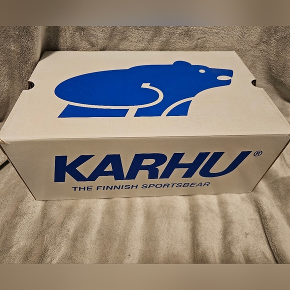 Karhu Synchron Ortix MRS Running Shoes - Picture 2 of 16